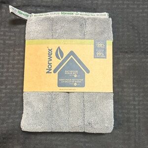 Norwex Gray Bathroom Scrub Mitt